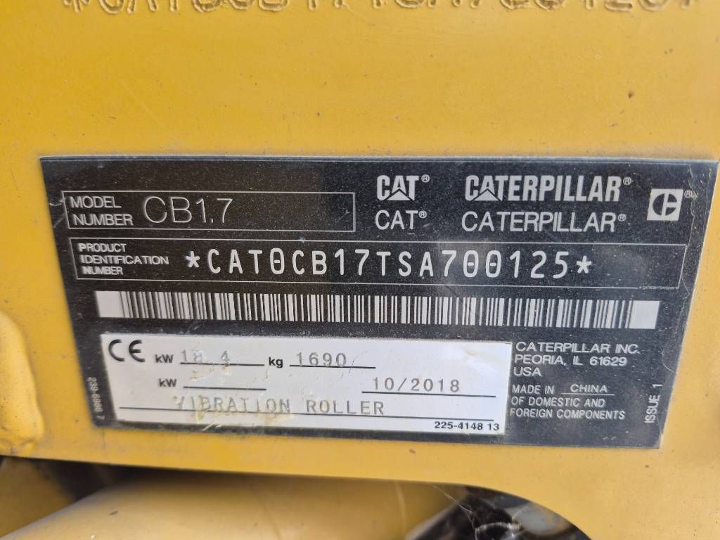 CAT CB 1.7