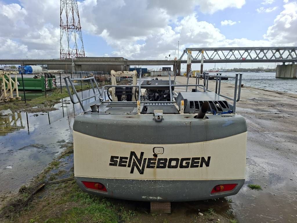 Sennebogen 830E K17 (only upperstructure with damaged cabin)