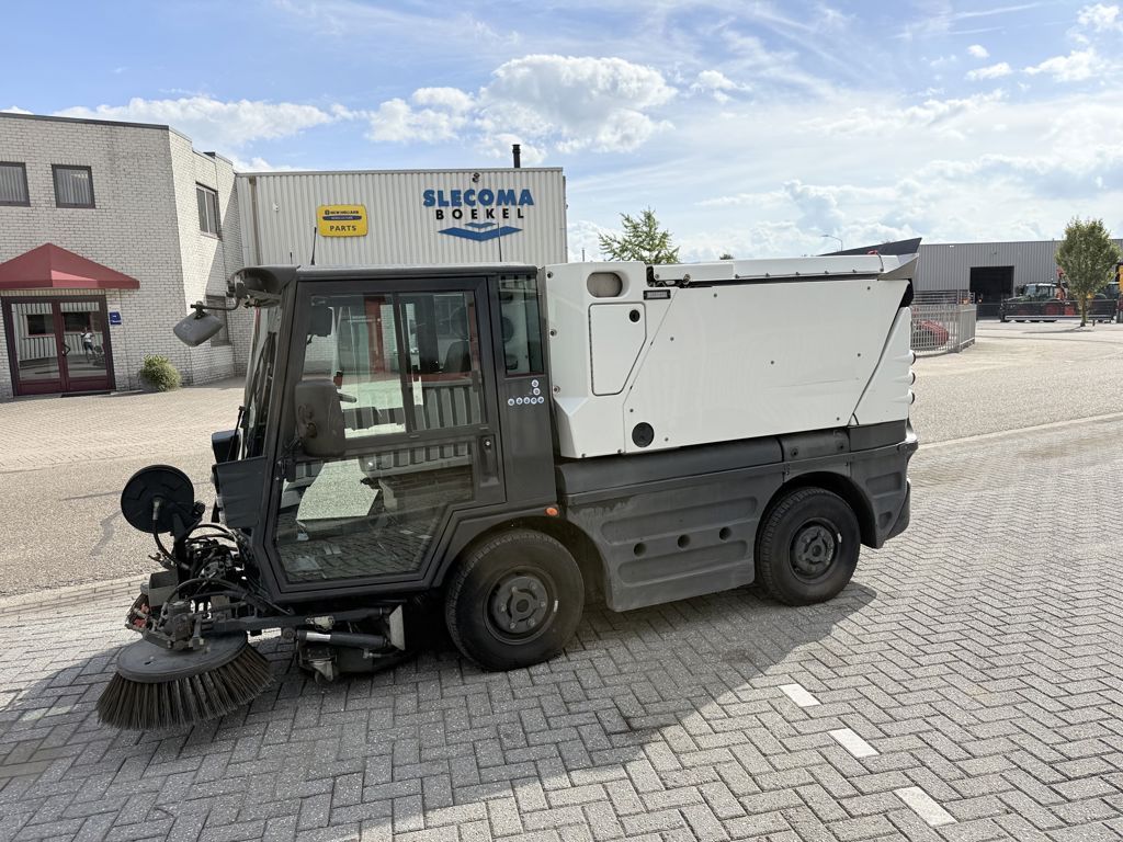 Schmidt Compact 200 Sweeper/Veegmachine