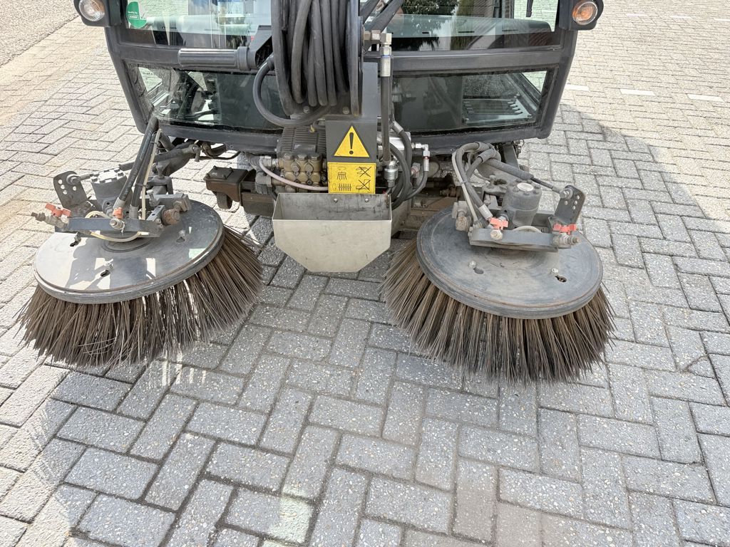 Schmidt Compact 200 Sweeper/Veegmachine
