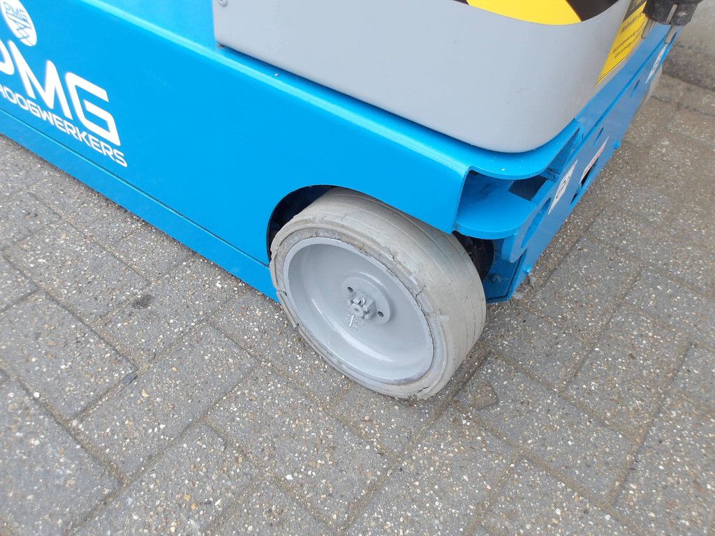 Genie GRC-12 Elektrischer Mastlift 5,66 m 2017