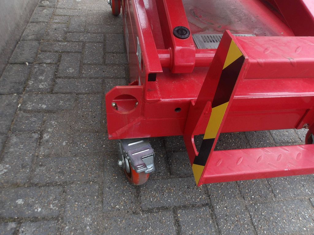 Schaarhoogwerker Magni ES0607M Elektrisch 5.90m 2023 Nieuw