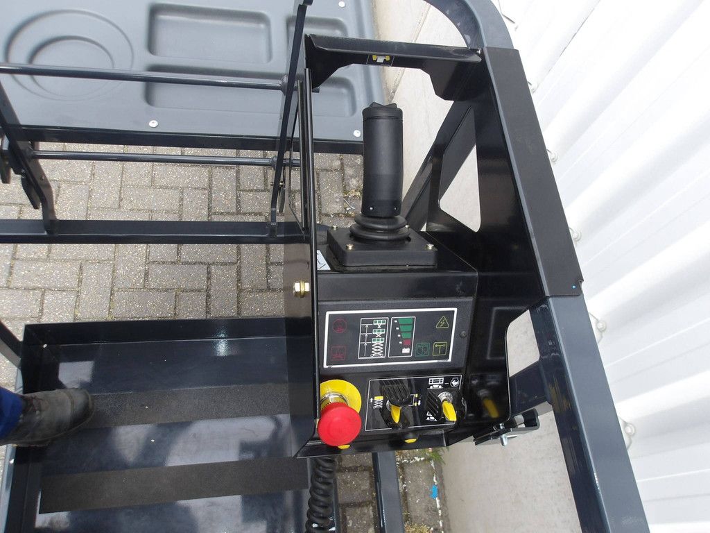 JLG E18MML Electric Mast Lift 7.50m 2026 New