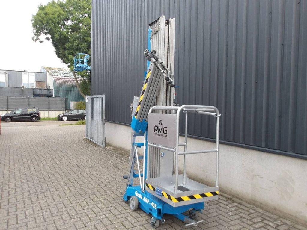 Mastlift Genie AWP-40S Elektrisch 14,30 m 2013