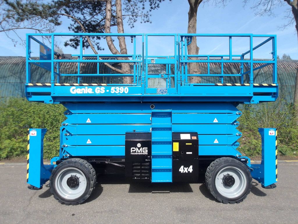 Scherenarbeitsbühne Genie GS-5390RT Diesel 18,15 m 2019
