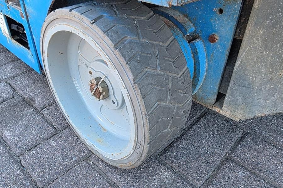 Genie GS1932 Electric, Working Height 7.8 m, 227kg Capac