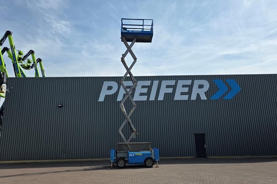 Genie GS3268 Diesel, 12m Working Height, 454kg Capacity,