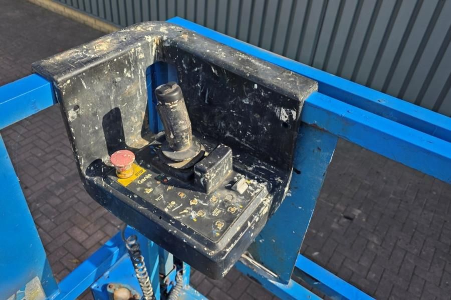 Genie GS3268 Diesel, 12m Working Height, 454kg Capacity,