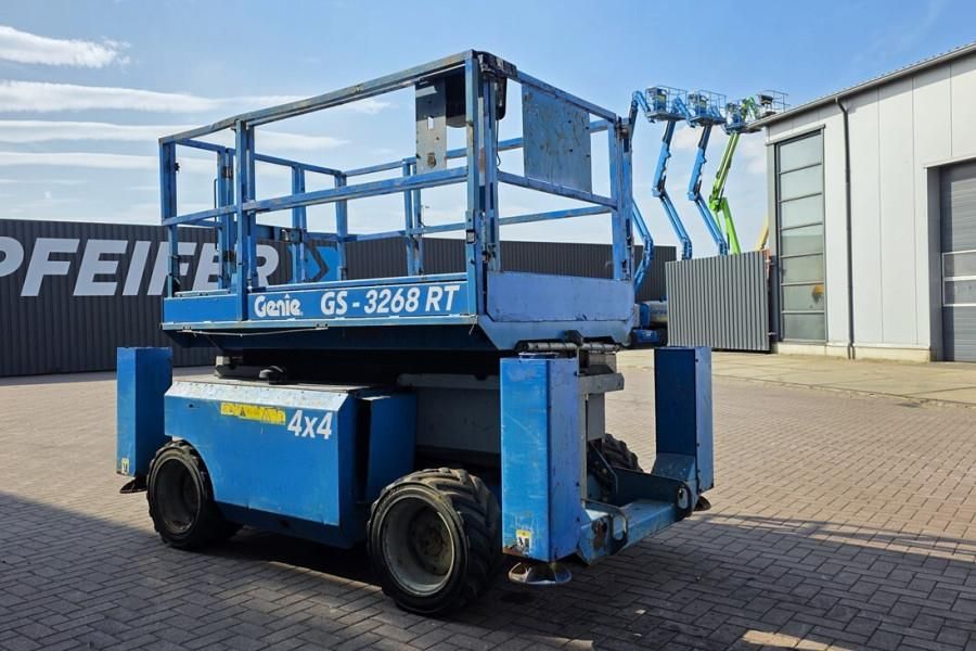 Genie GS3268 Diesel, 12m Working Height, 454kg Capacity,