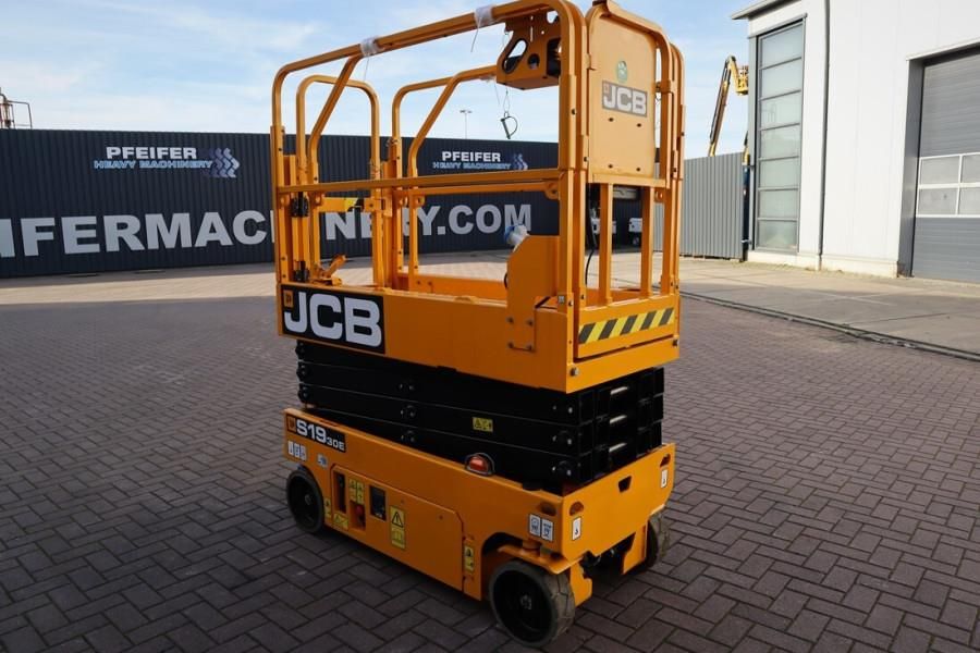 JCB S1930E Valid inspection, 8m Working Height, 230kg