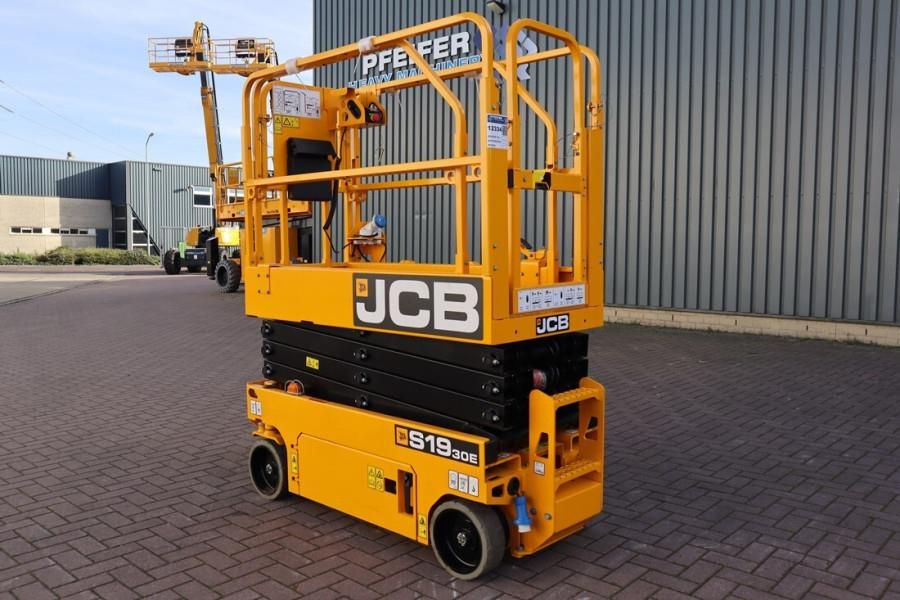 JCB S1930E Valid inspection, 8m Working Height, 230kg