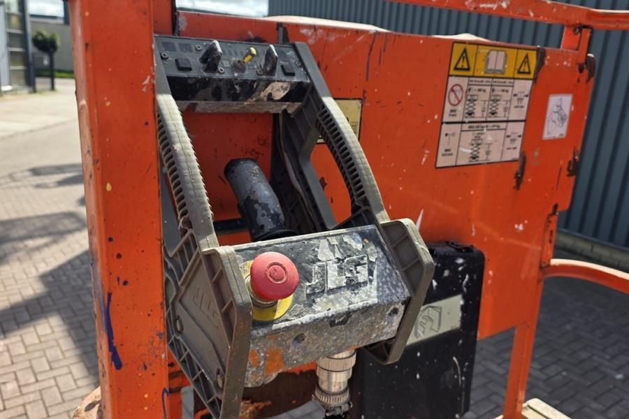 JLG 3246ES Electric, 11.7m Working Height, 320kg Capac