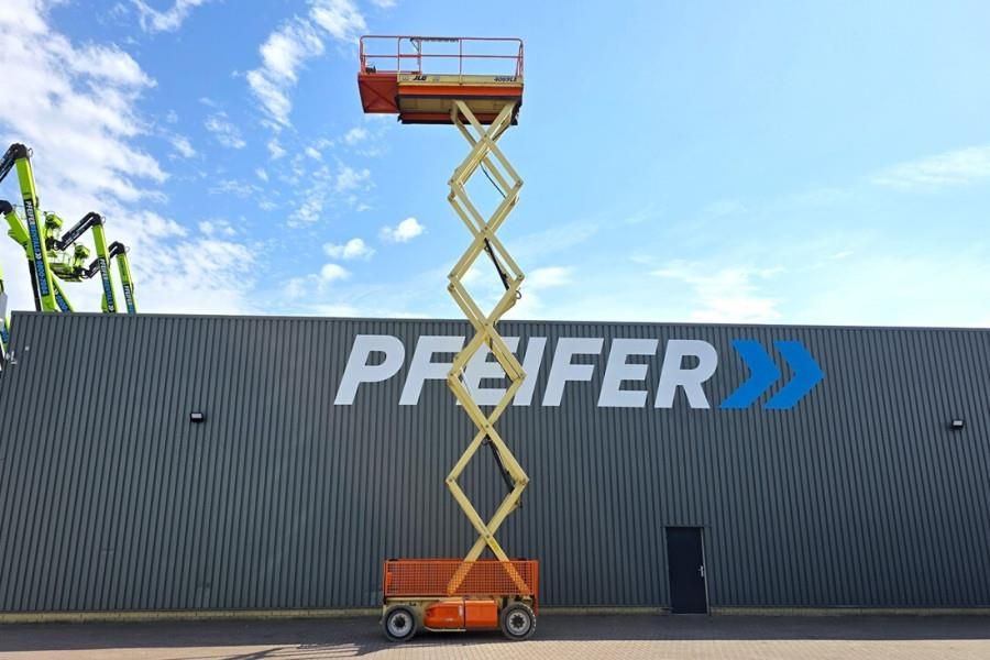 JLG 4069LE Electric, 14.2m Working Height, 360kg Capac