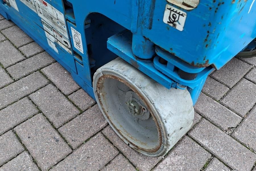 Genie GS1932 Electric, Batteries 10-2025, Working Height