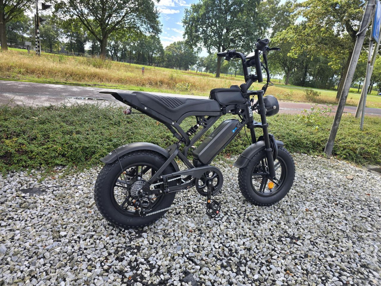 QM V20 Pro Mini – Zwart – Full Option Fatbike Ebike Kids
