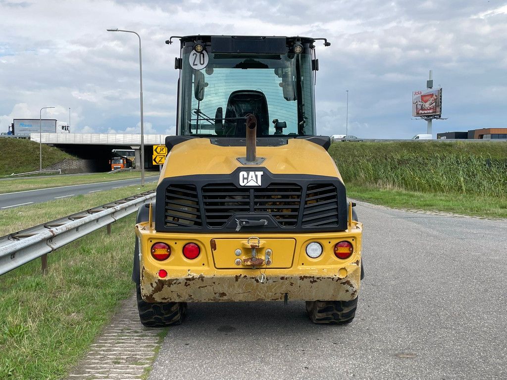 Caterpillar 908
