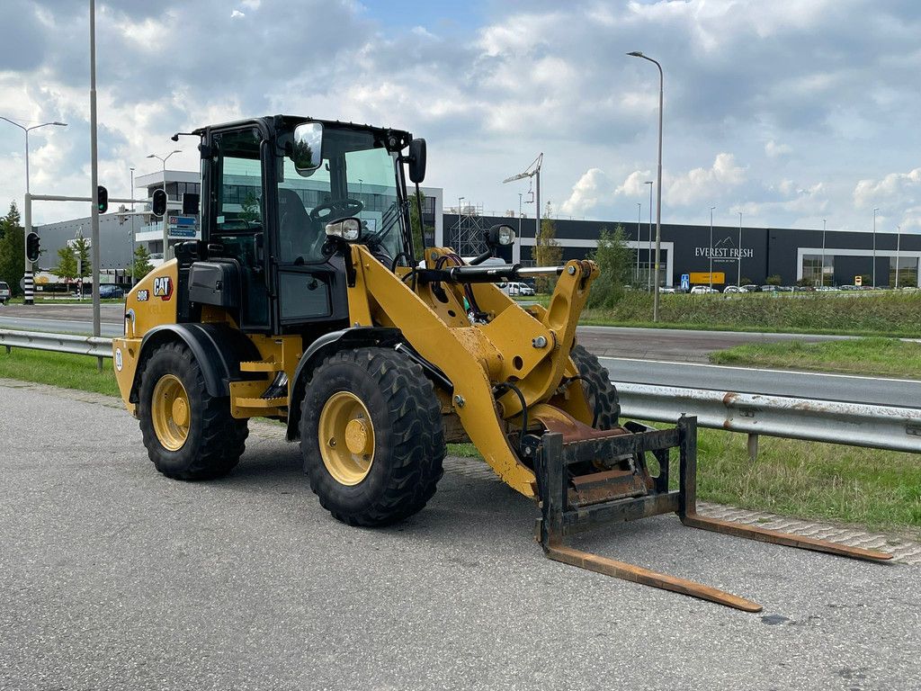 Caterpillar 908