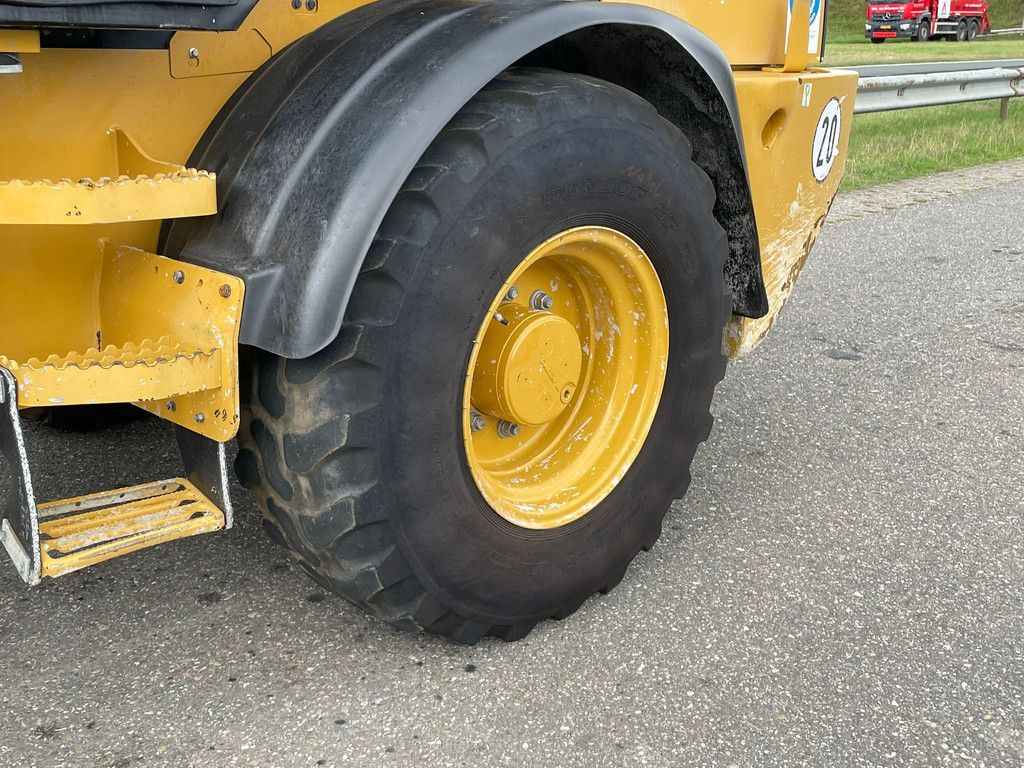 Caterpillar 908