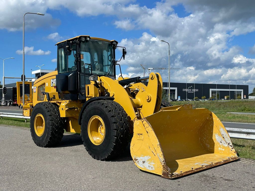 Caterpillar 926M