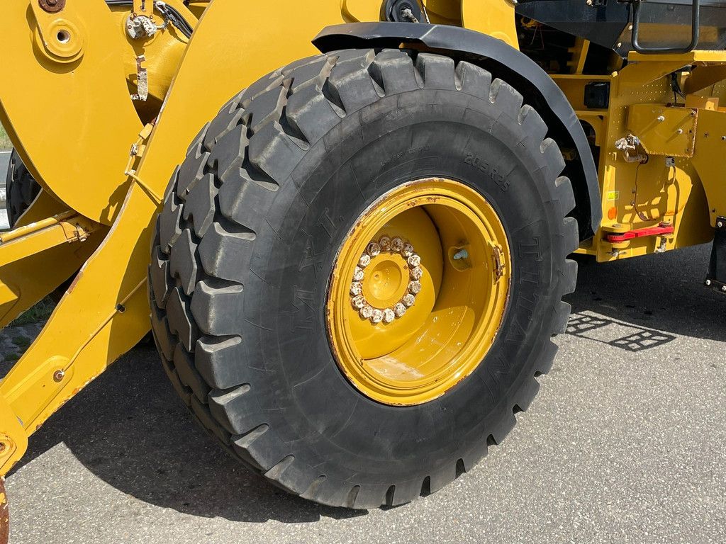 Caterpillar 926M