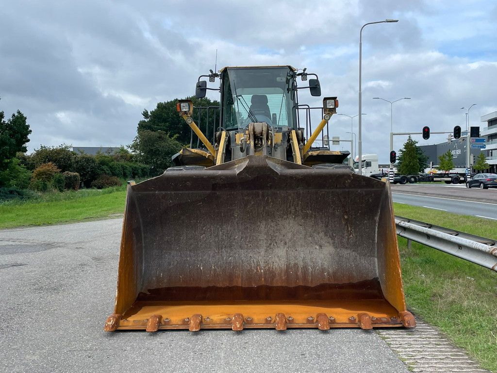 Komatsu WA470-6