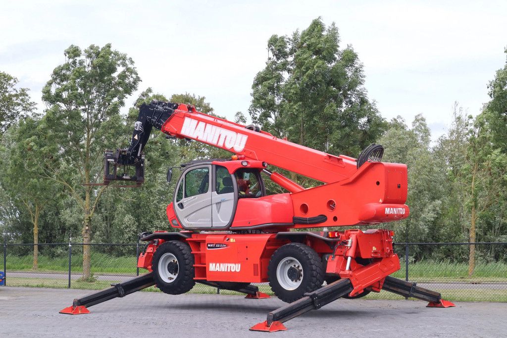 Manitou MRT3255 + | HYDR. FORKS | REMOTE CONTROL