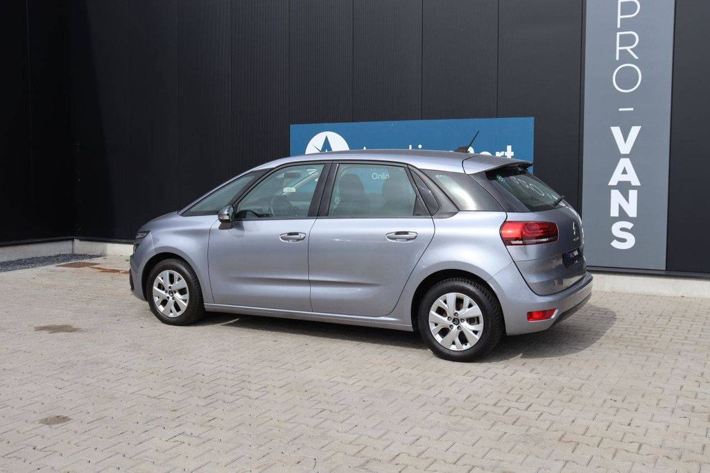 Pkw Citroen C4 Spacetourer Benzin 131 PS 2020