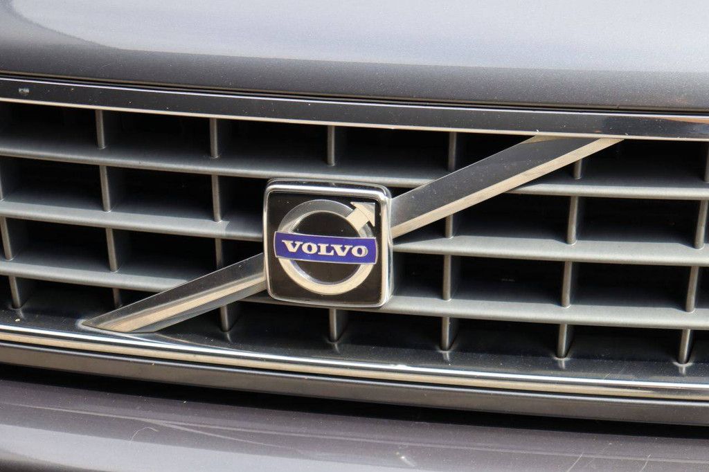 SUV Volvo XC90 Diesel 185 PS 2006