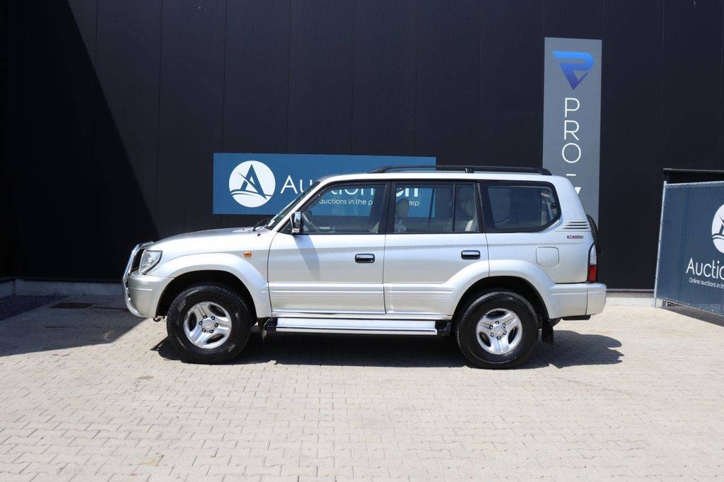 SUV Toyota Landcruiser Diesel 163 PS 2001 (Marge)