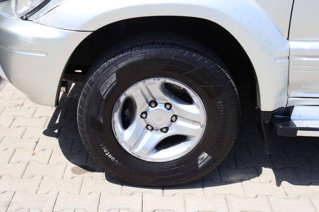 SUV Toyota Landcruiser Diesel 163 PS 2001 (Marge)