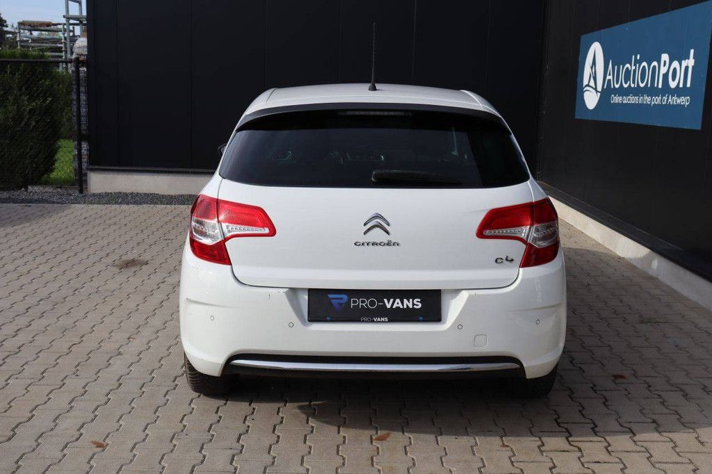 Pkw Citroën C4 Schrägheck Diesel 92 PS
