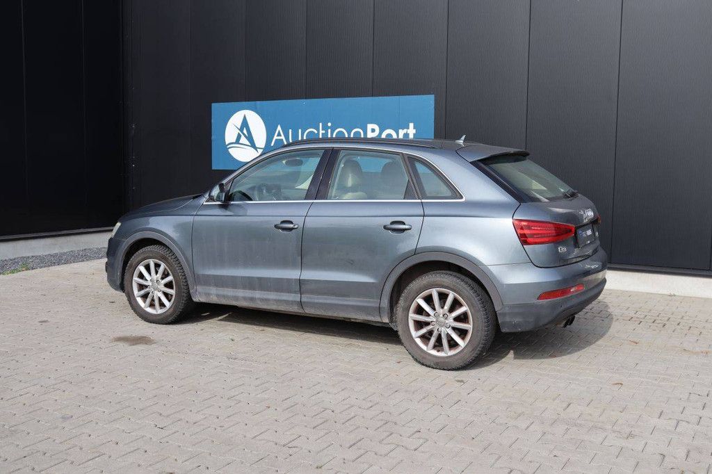 SUV Audi Q3 Benzin 170 PS 2012
