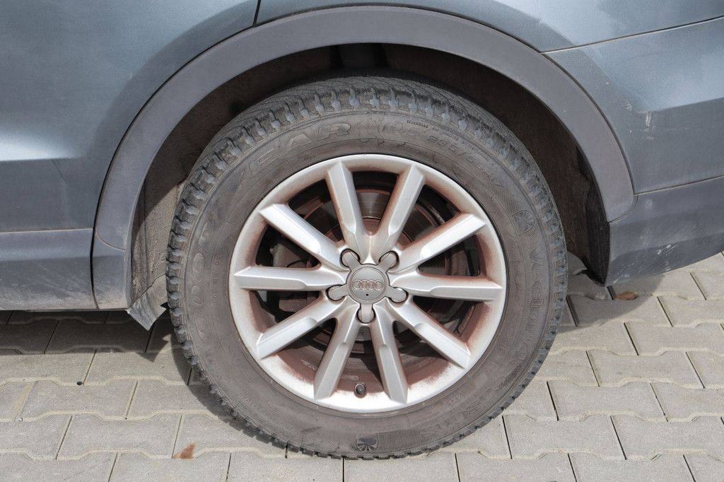 SUV Audi Q3 Benzin 170 PS 2012