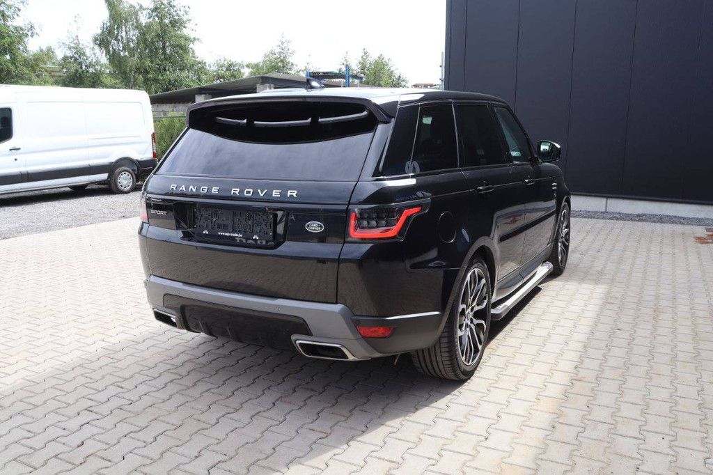 SUV Land Rover Range Rover Sport Diesel 240 PS 2018 (Margin)