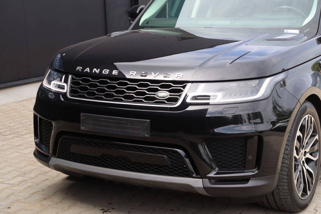 SUV Land Rover Range Rover Sport Diesel 240 PS 2018 (Margin)