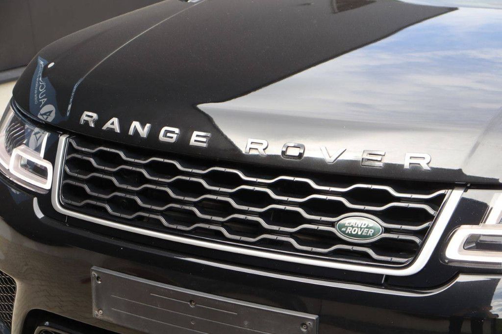 SUV Land Rover Range Rover Sport Diesel 240 PS 2018 (Margin)