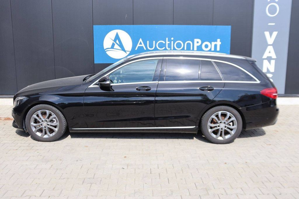 Stationwagen Mercedes-Benz C 220 Diesel 163pk 2015 (Marge)