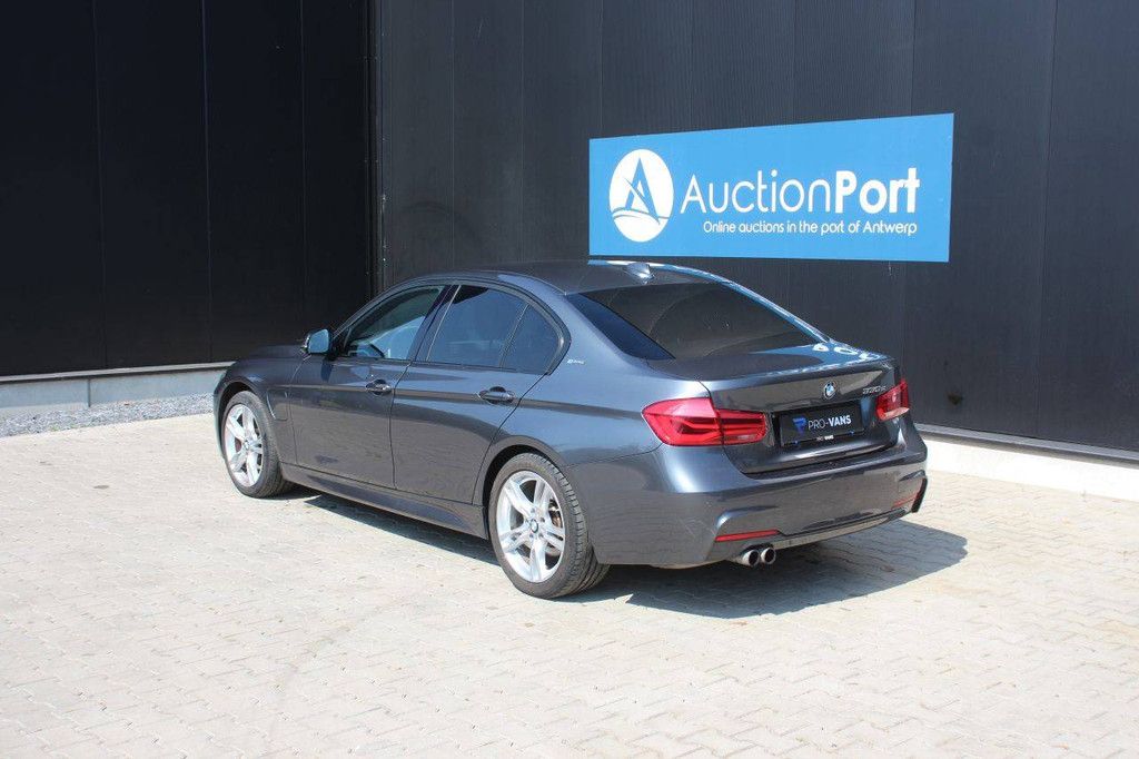 Passenger car BMW 330e Hybrid 183hp (Margin)