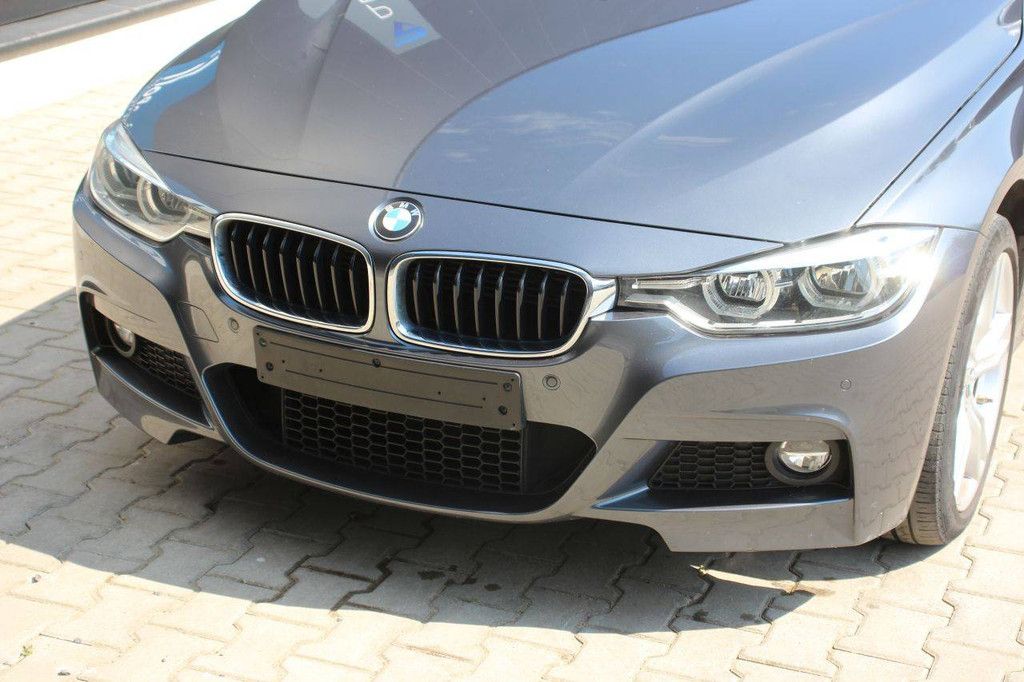Passenger car BMW 330e Hybrid 183hp (Margin)