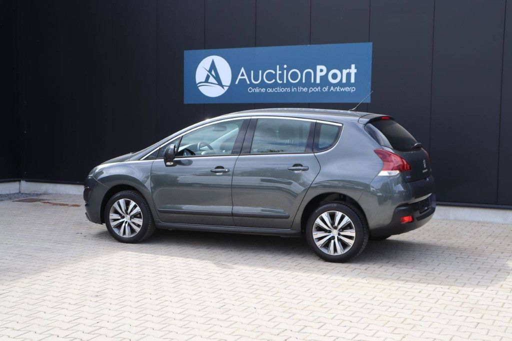Pkw Peugeot 3008 Benzin 130 PS 2016 (Margin)