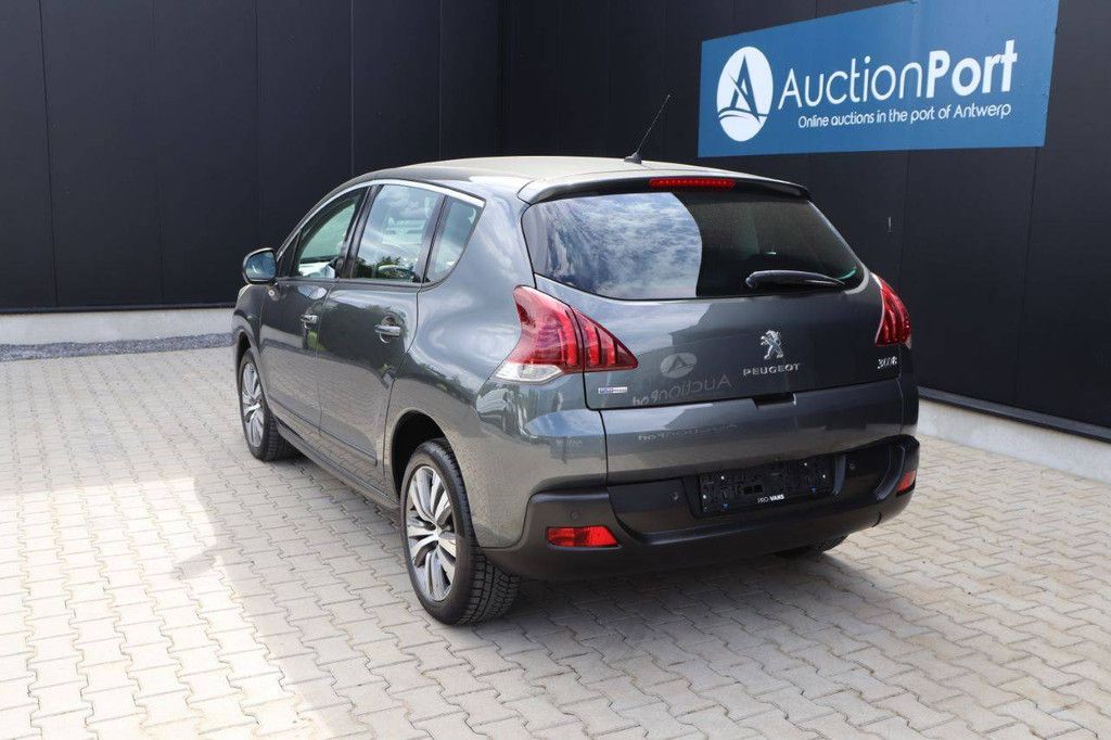 Pkw Peugeot 3008 Benzin 130 PS 2016 (Margin)