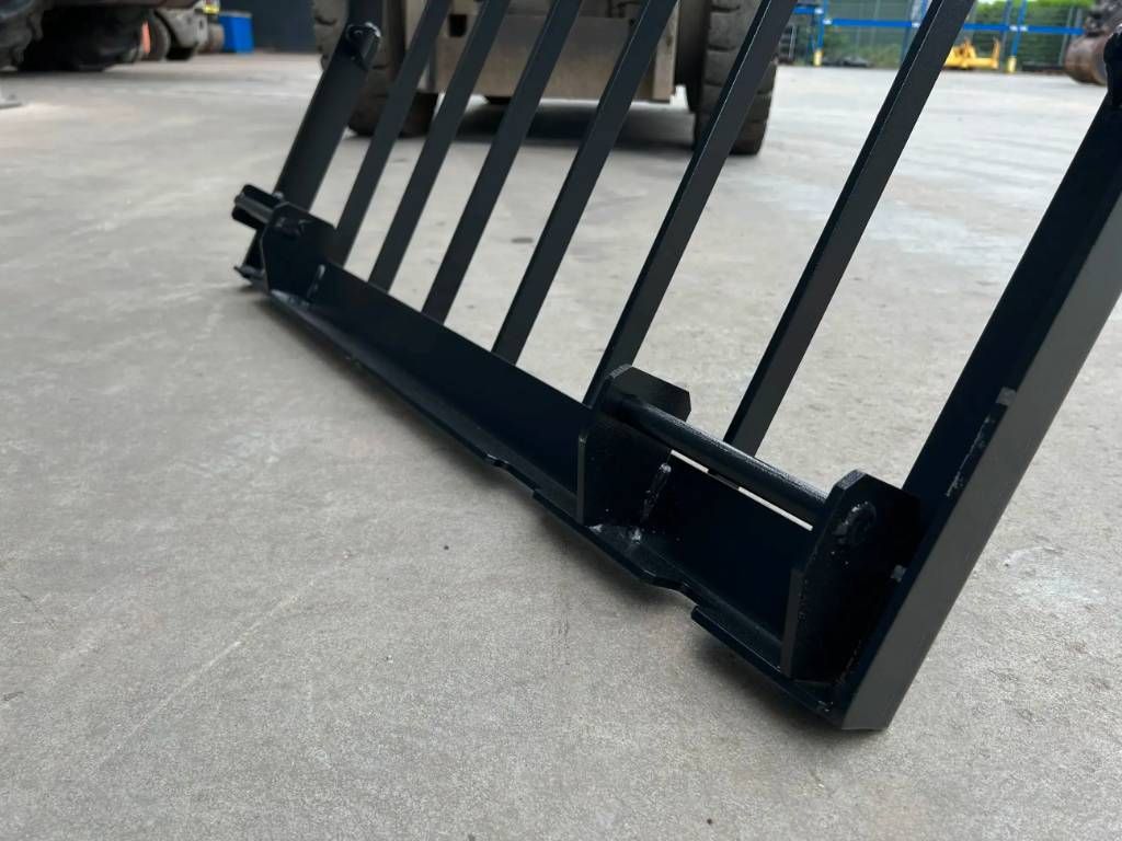 CAT 336D Guard