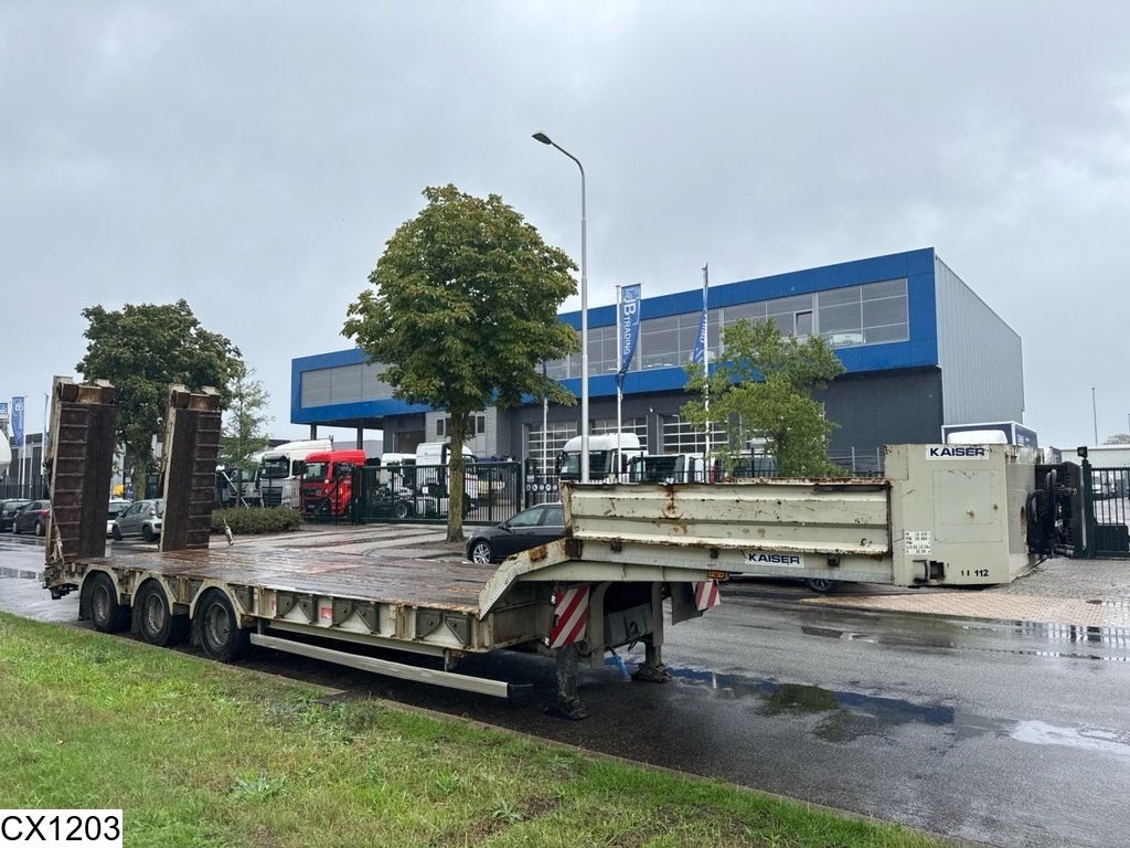 Kaiser Lowbed 57,000 kg, steering axle