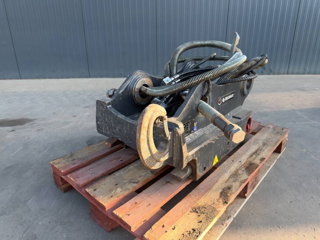 OilQuick OQ70/55 - ZX210 / ZX220 / ZX225 - DEMO