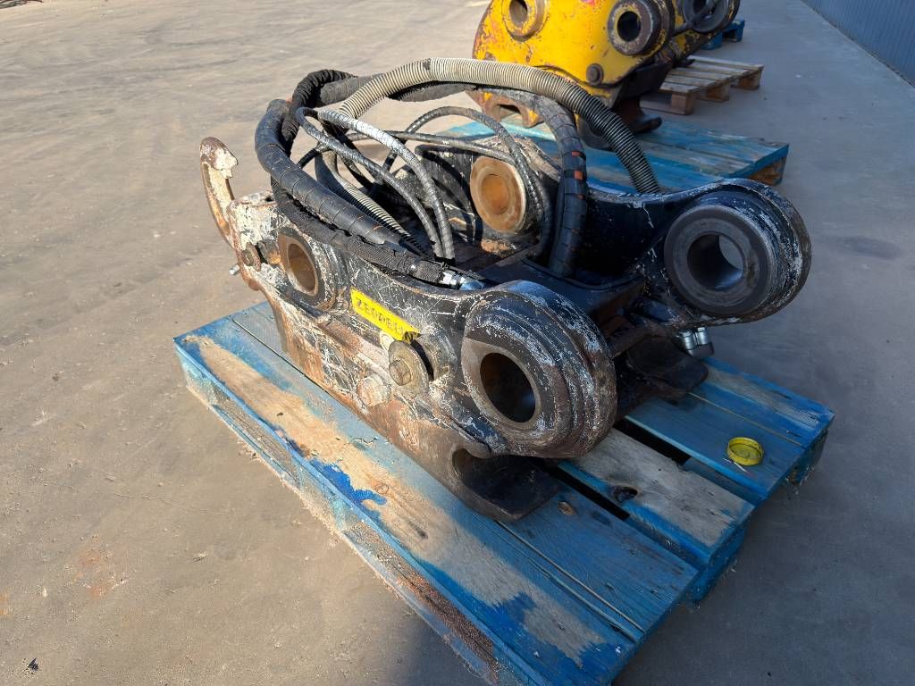 OilQuick OQ80 - 336E / 336F / 340 DB-stick