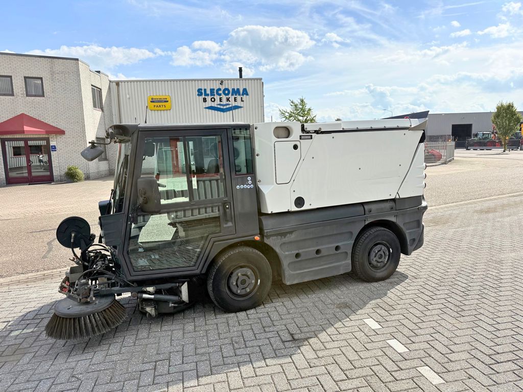 Schmidt Compact 200 Sweeper/Veegmachine