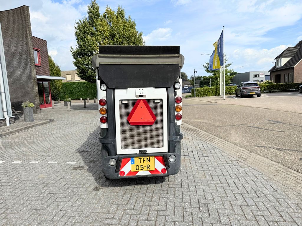 Schmidt Compact 200 Sweeper/Veegmachine
