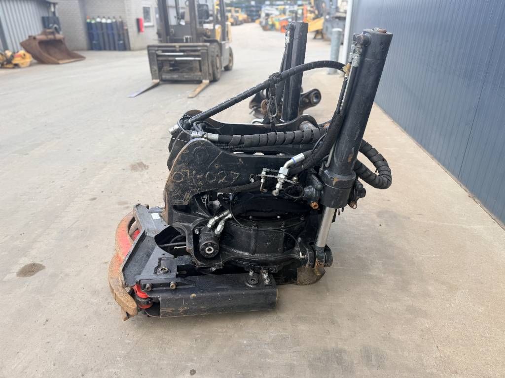 CAT TRS23 - S70