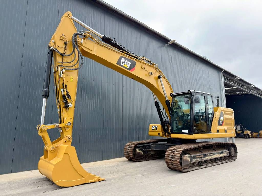 CAT 323 07B