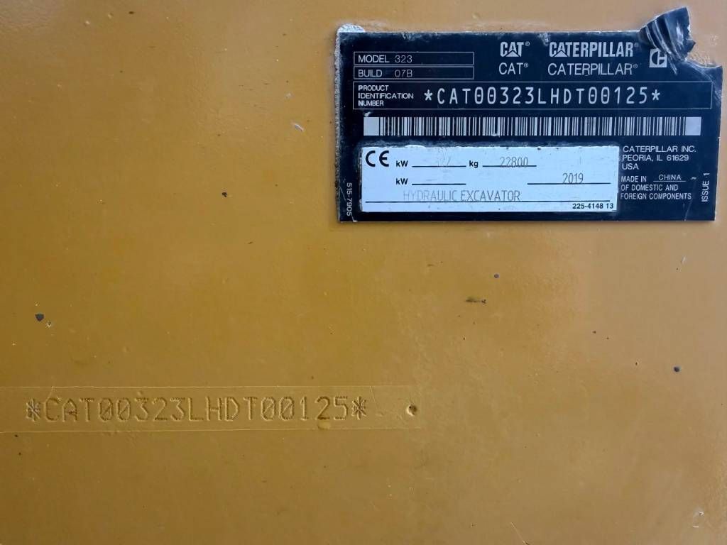 CAT 323 07B